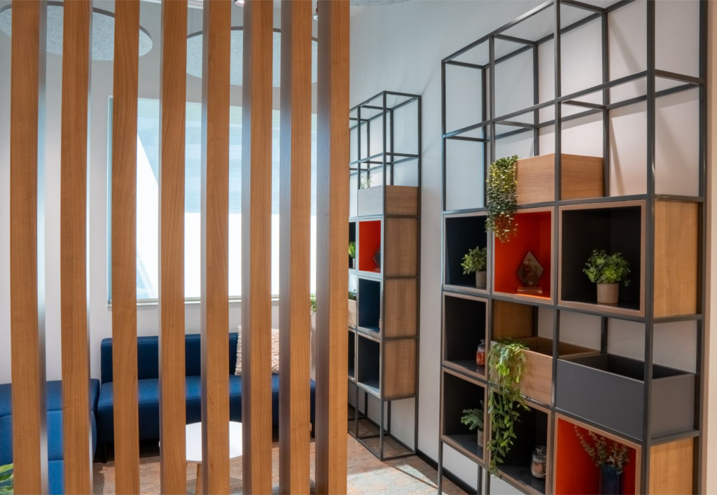 commercial fit out company in dubai