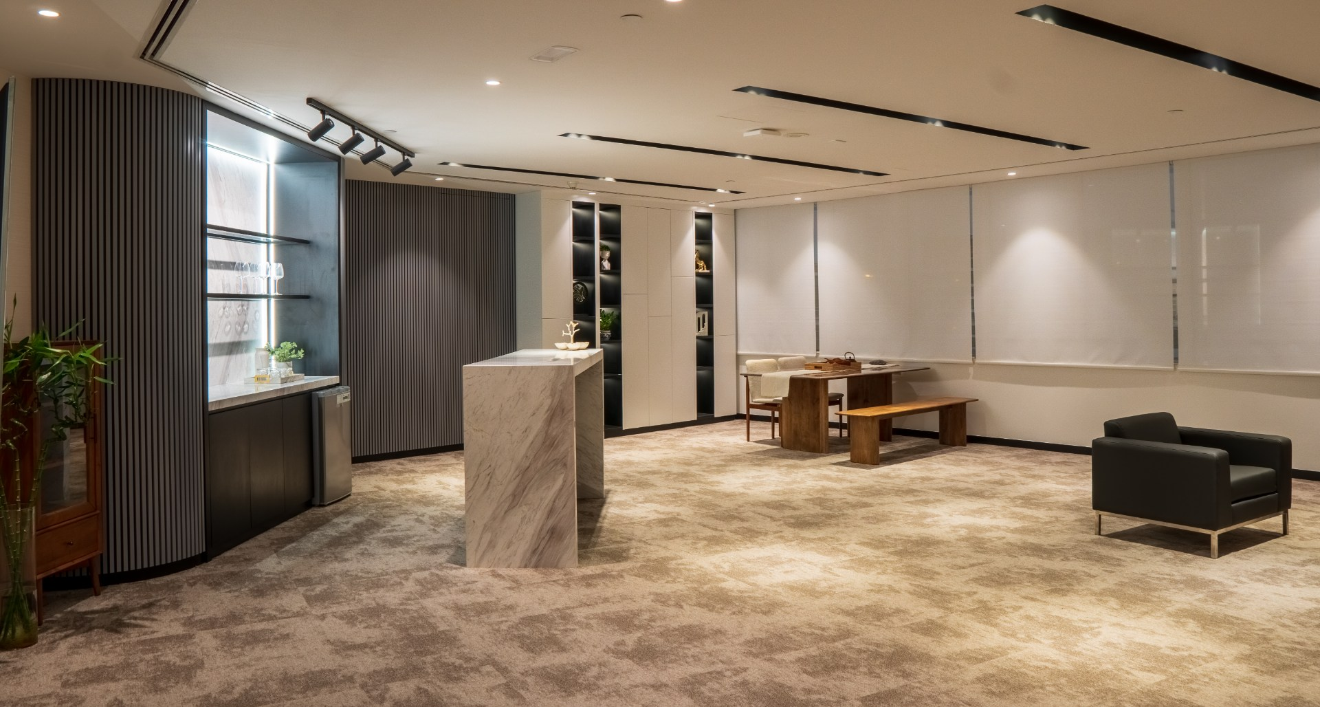 Top Interior Design Trends Influencing Dubai Workspaces in 2026 and How ...